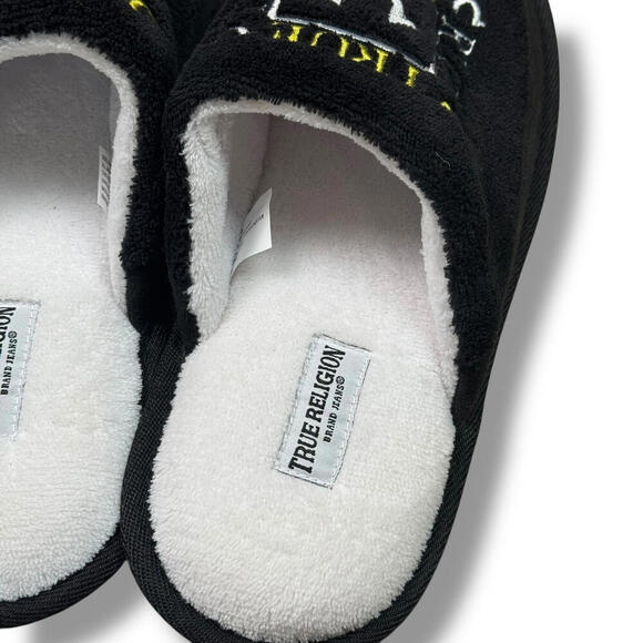 True Religion Men’s Logo Slippers Black Medium 9-10 Cozy Indoor Footwear NWT - Picture 7 of 8